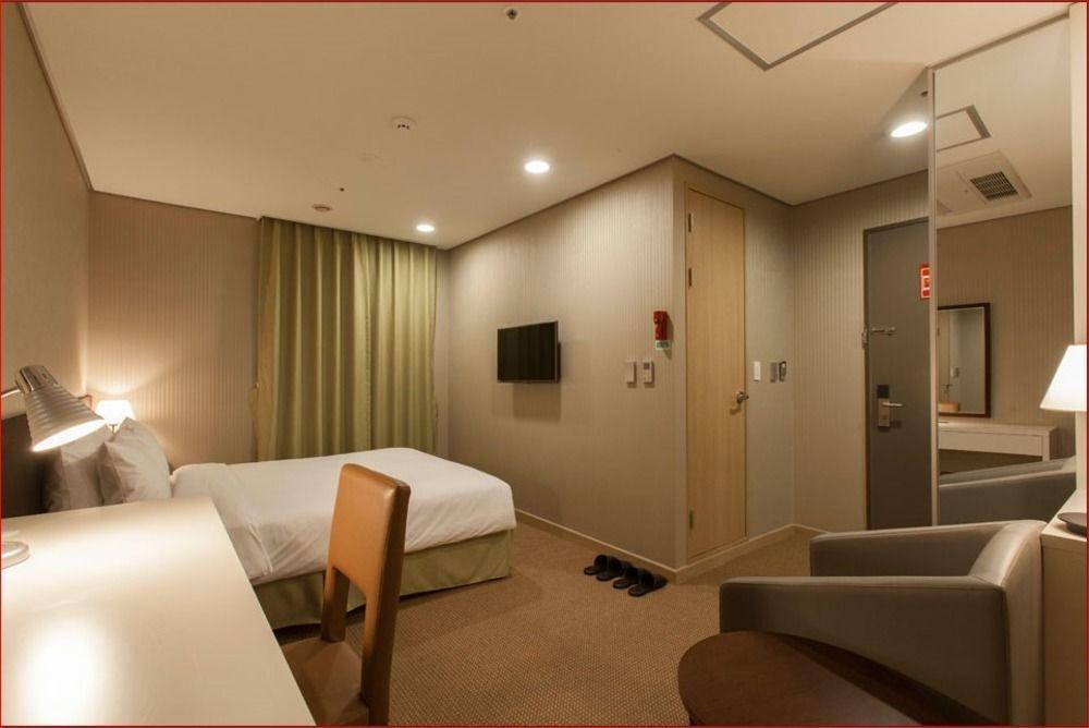 Ramada Encore By Wyndham Seoul Dongdaemun Exteriör bild