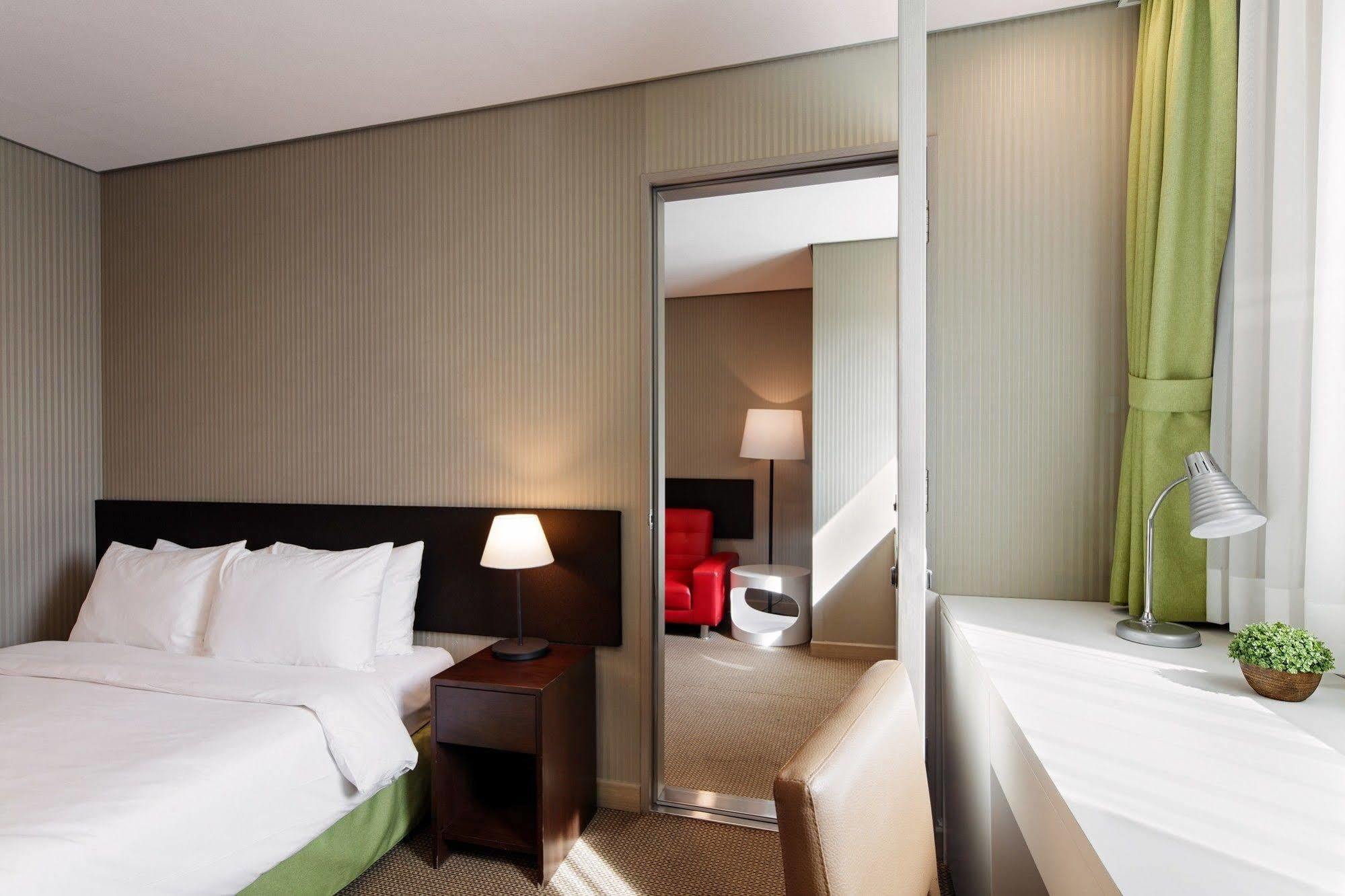 Ramada Encore By Wyndham Seoul Dongdaemun Exteriör bild